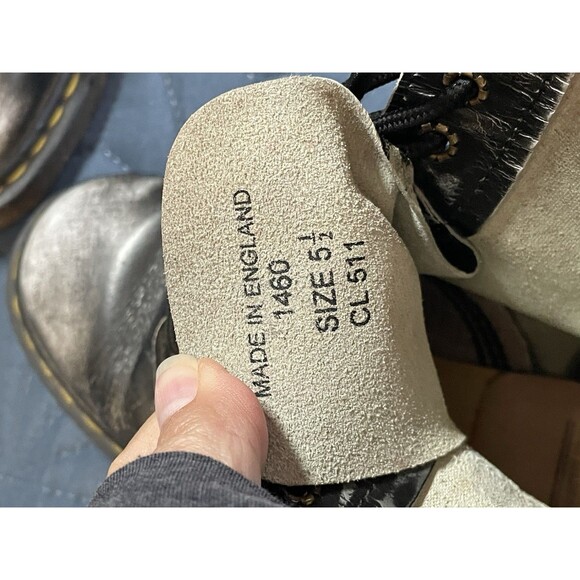 Dr. Martens 1460 Made in England Vintage Black Leather 8 Eye Boots US 7 - Picture 15 of 16
